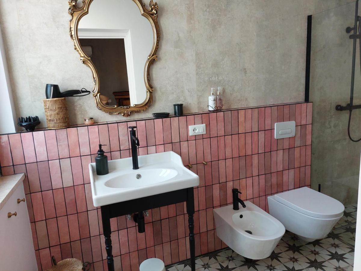 Bed And Breakfast La Pecora Rosa Sant'Omero Exterior foto